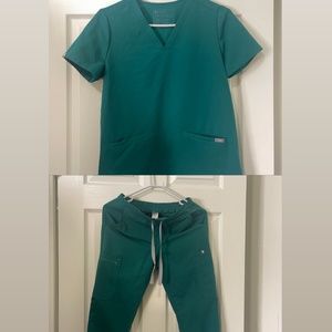 Figs Hunter Green SET (S Top XS/P Pants)